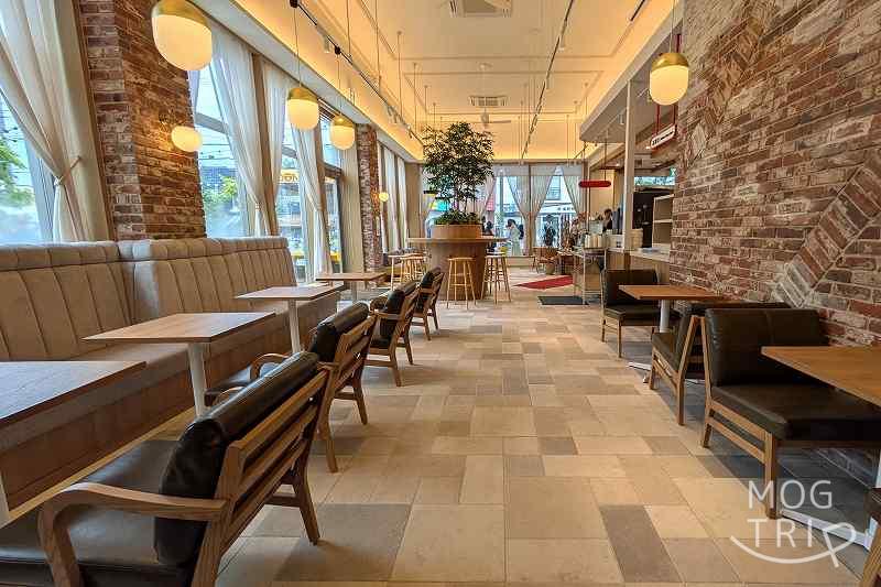 どんぐり本店の「イートインスペース(奥側から)」