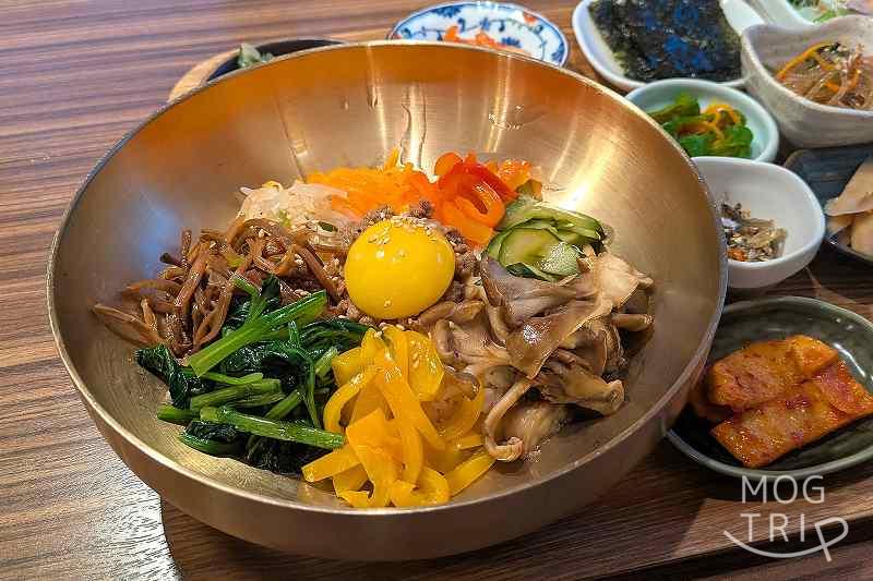 全州屋伏見邸の「全州屋ビビンバセット」