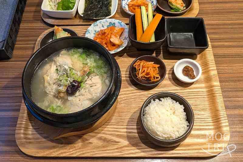 全州屋伏見邸の「サムゲタンセット」