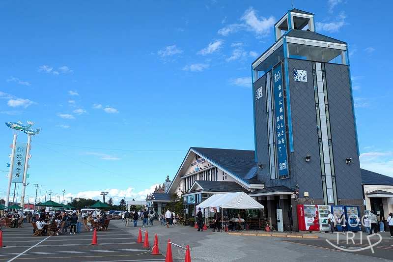 佐藤水産サーモンファクトリー店の「建物外観」