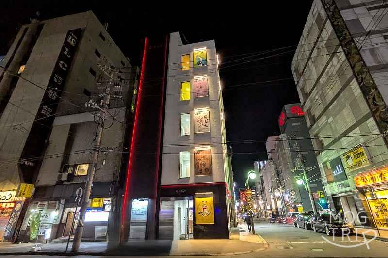 木と鉄の板 維采の「建物外観」