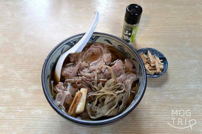 更科食堂の「エゾシカ肉そば」