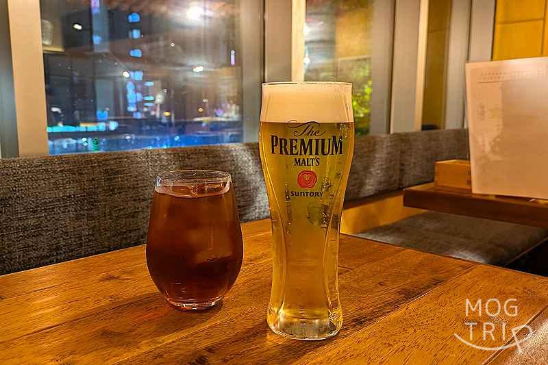 アテニヨルリトルチャイナの「プレミアムモルツ」