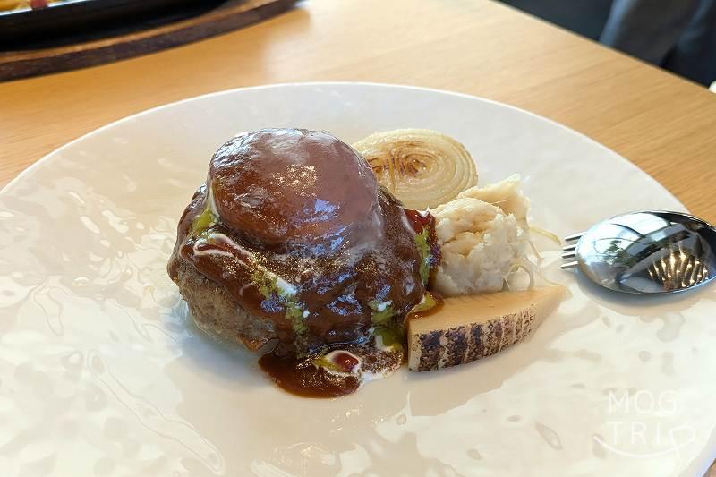レストランmogの「ハンバーグ」