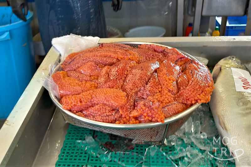朝どれ鮭直売所の「生筋子」