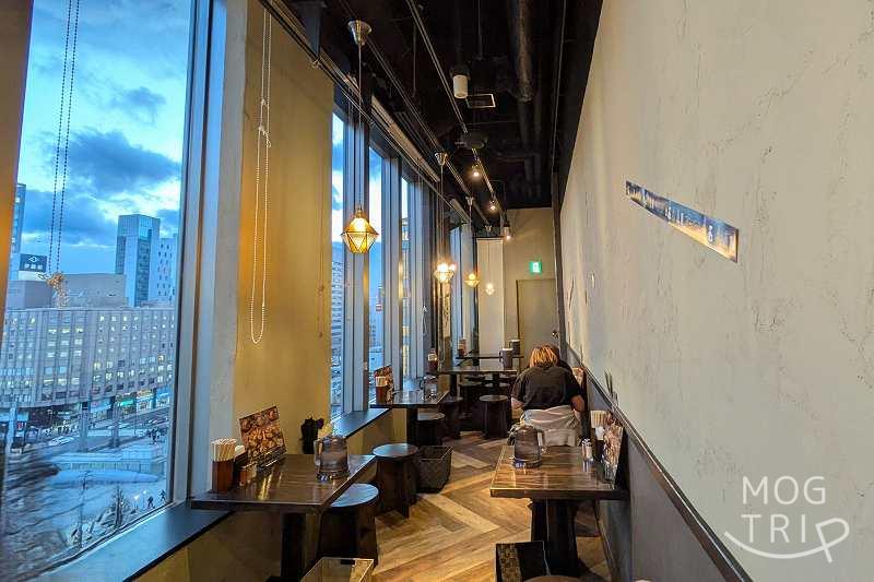 吉山商店ステラプレイス店の「店内の様子（奥側）」