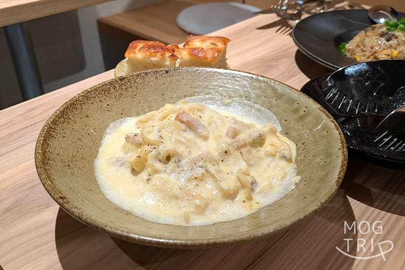 ドワ33の「名物 幸せのカルボナーラ」