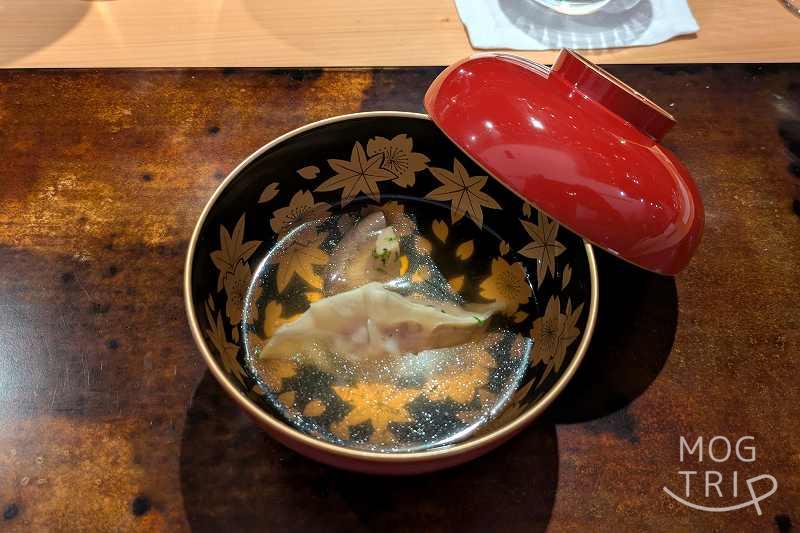 SAWAKAの「鴨・コンソメ・酢橘」