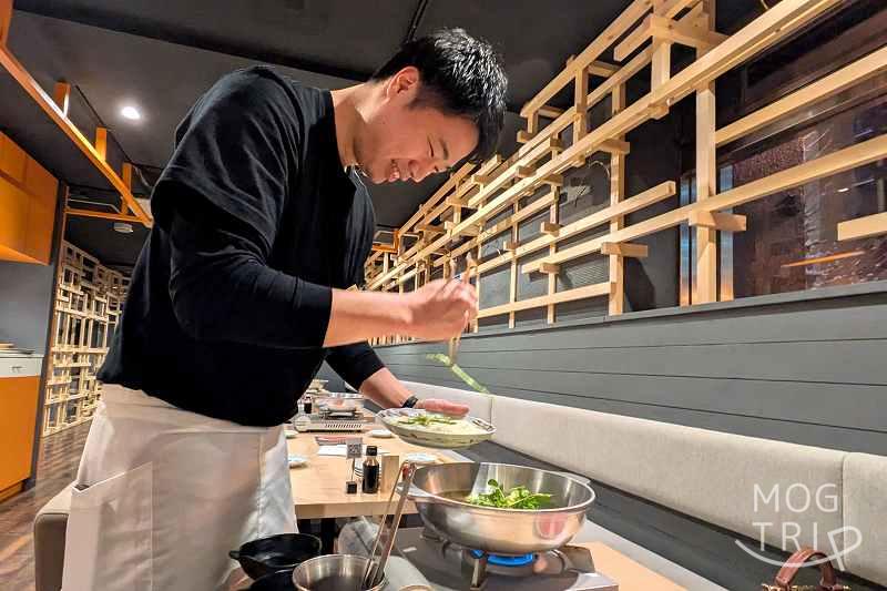 めしや鼓動の「帯広産熟成メークインとラム肩ロースのしゃぶしゃぶ」