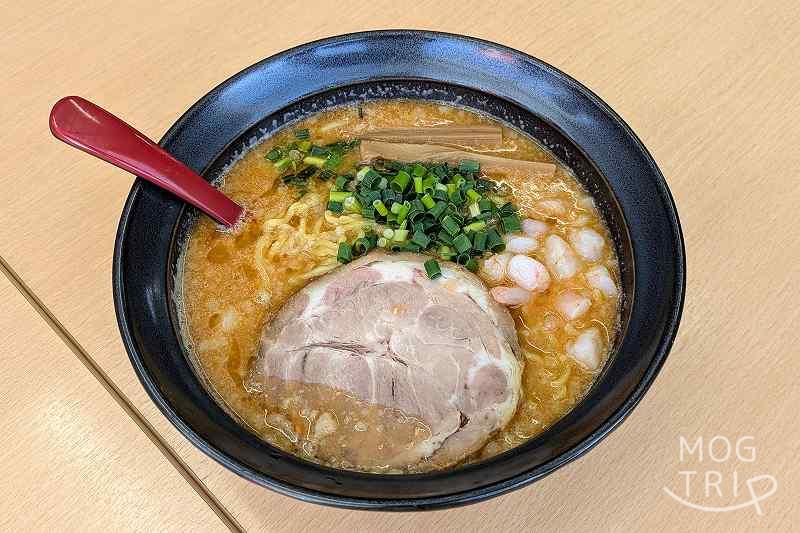 らーめん海おう丘珠店の「海おう濃厚えびみそらーめん」