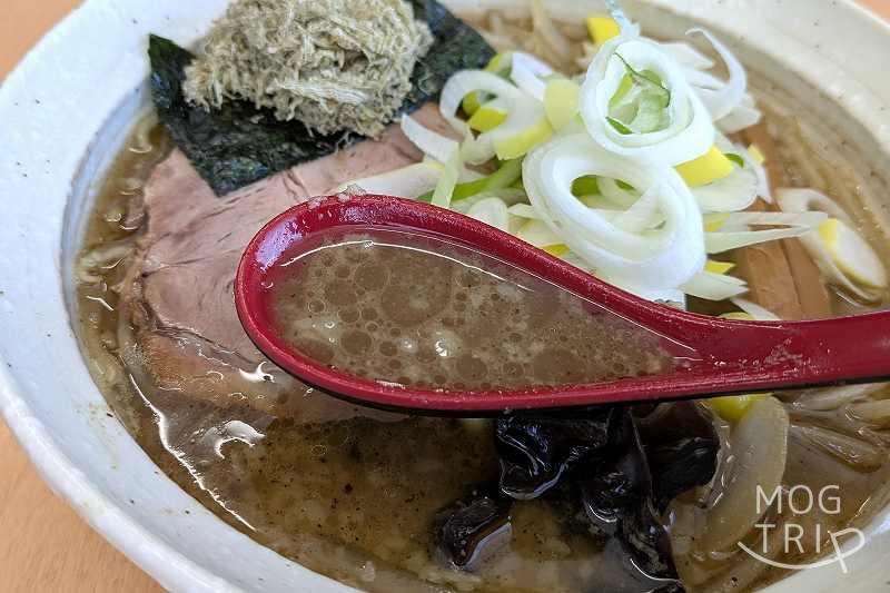 らーめん海おう丘珠店限定「強昆布だしのしょうゆらーめん」
