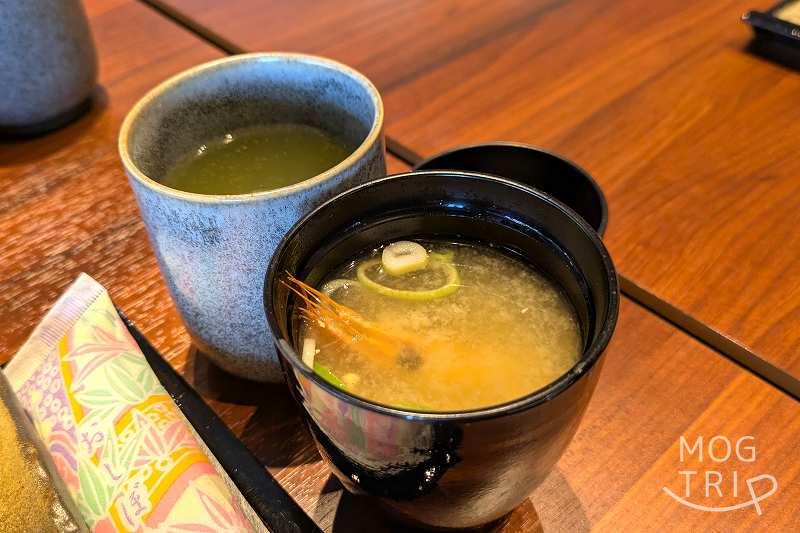 蛇の目寿司北広島店の「すぺしゃるにぎり 18貫」
