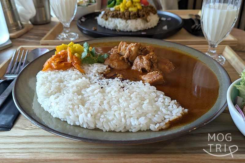 タバルサの「タバルサチキンカレー」