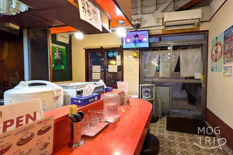 欧風カリードモンの「店内の様子(入口側)」