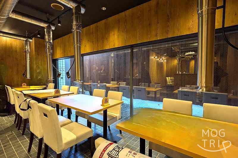 円山麻婆飯店の「店内の様子（テーブル席）」