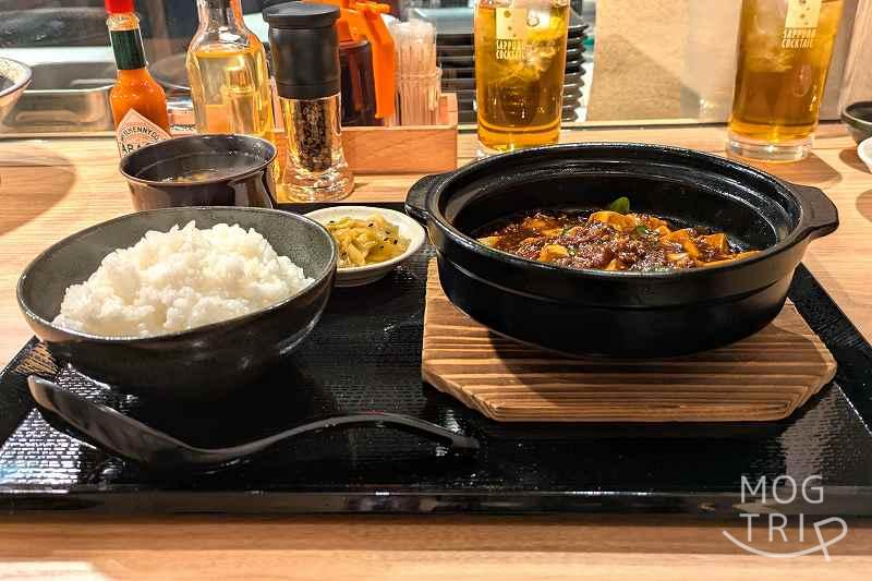 円山麻婆飯店の「土鍋麻婆定食（四川風）」