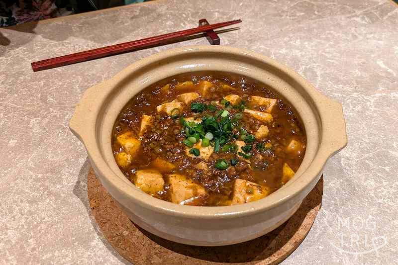 ススキノリビングの「痺辛麻婆豆腐」