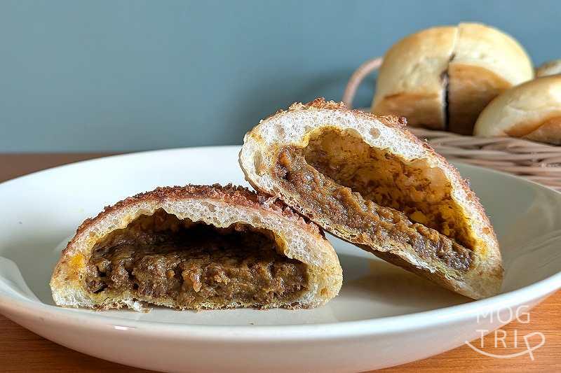 ベーカリーコネル豊平店の「カレーパン」