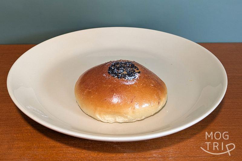 ベーカリーコネル豊平店の「つぶあんぱん」