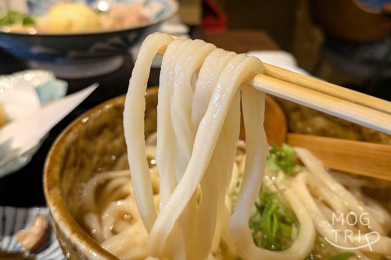 三都うどんの「三都の天麩羅うどん御膳」