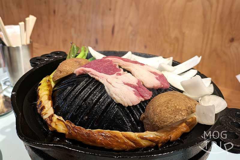 ジンギスカン鹿と熊の「長沼町産ホゲット・肩ロース」