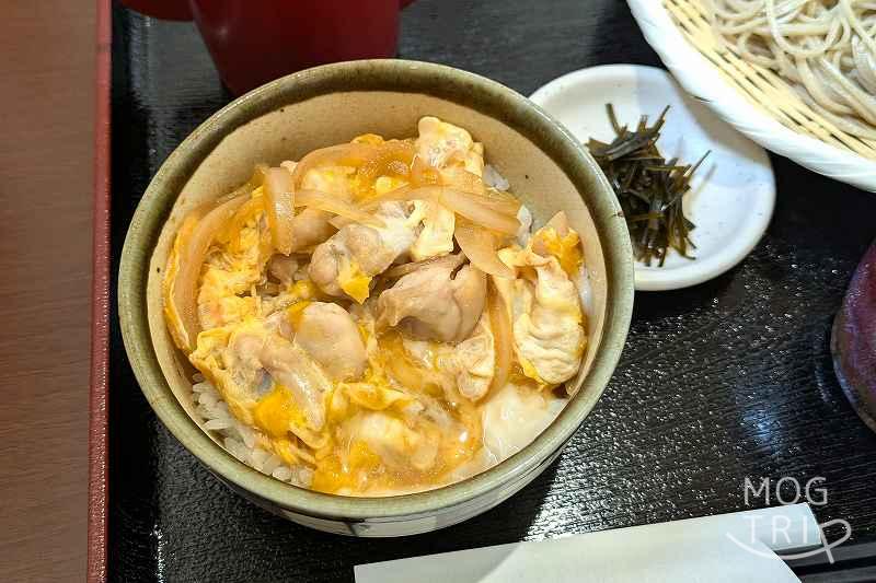 そば切り凛の「親子丼ランチ」
