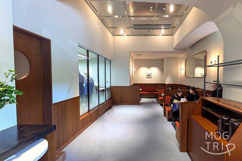 ザ・バターの「店内の様子(奥側)」