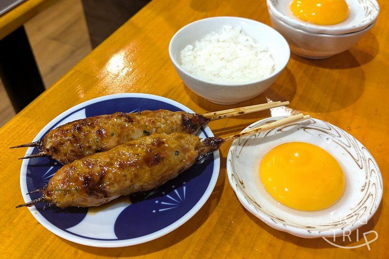 一人焼き鳥Bの「月見つくね（ミニライス付）」