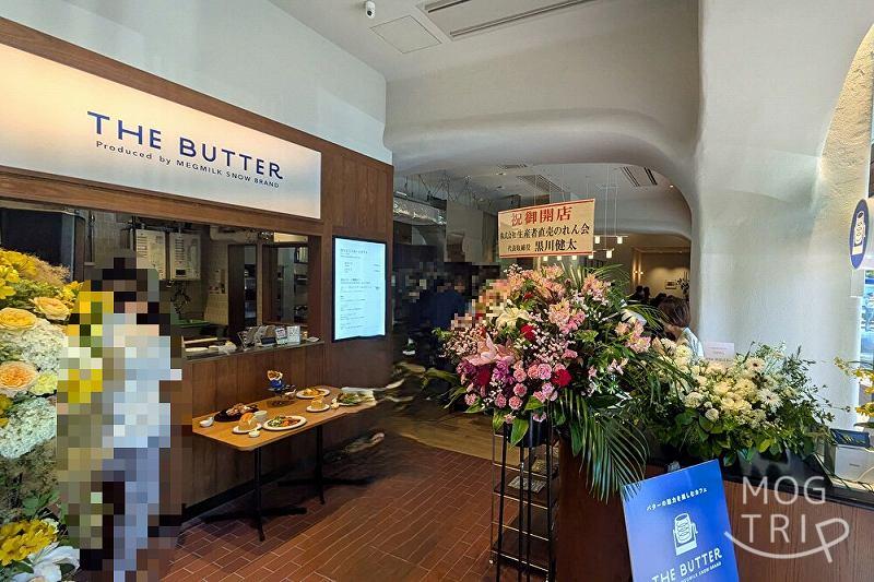 ザ・バターの「店内の様子(入口側・テイクアウト窓口)」