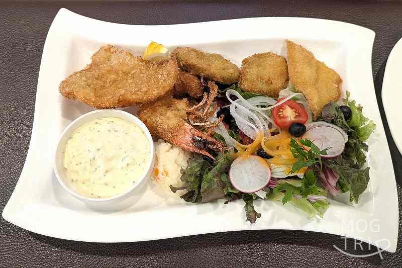 レストランMURAの「シーフードフライランチ」