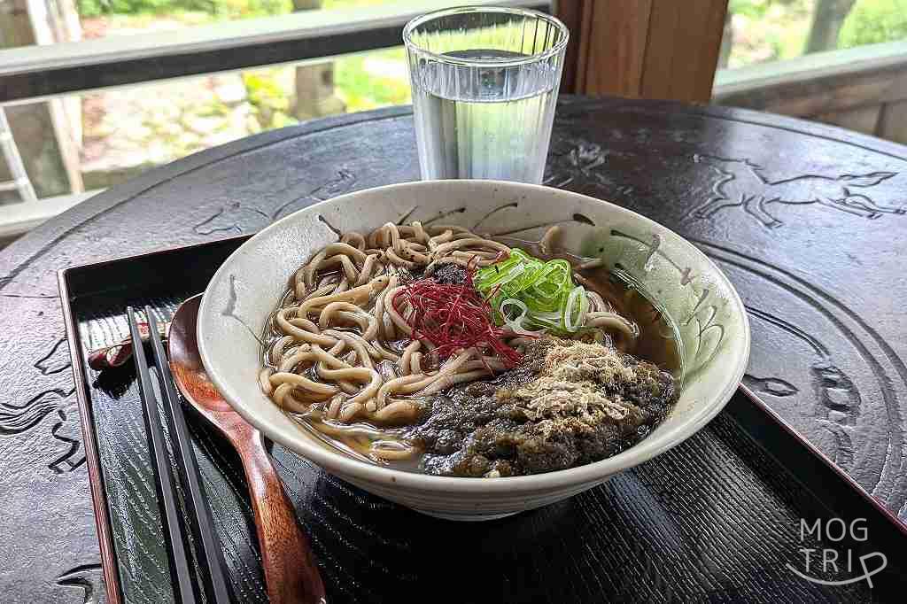 旧寿原邸茶論スハラの「ほうじ茶蕎麦」
