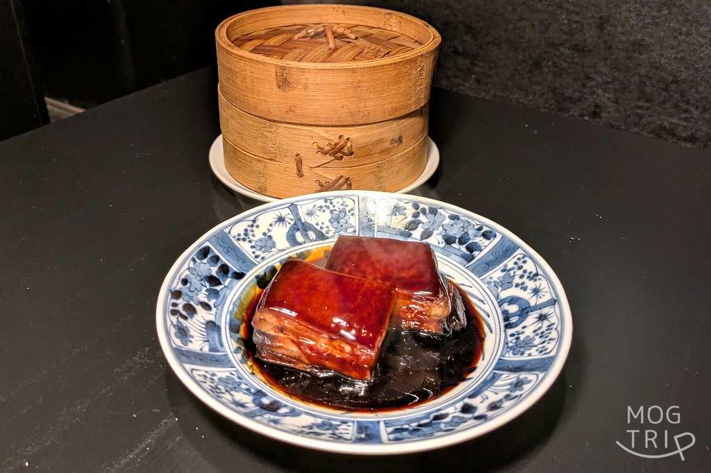 サカヤノノミヤの「トロトロ東坡肉(トンポーロー)」