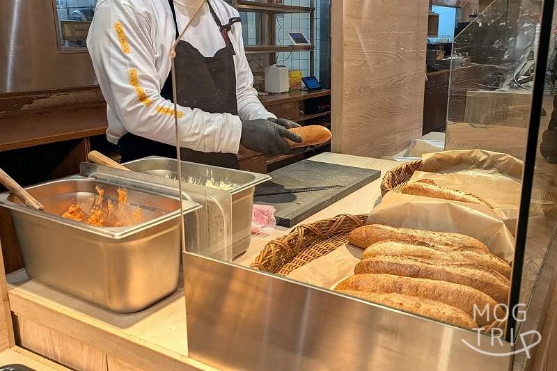 街角のレモンベーカリー琴似店の「明太バケット」